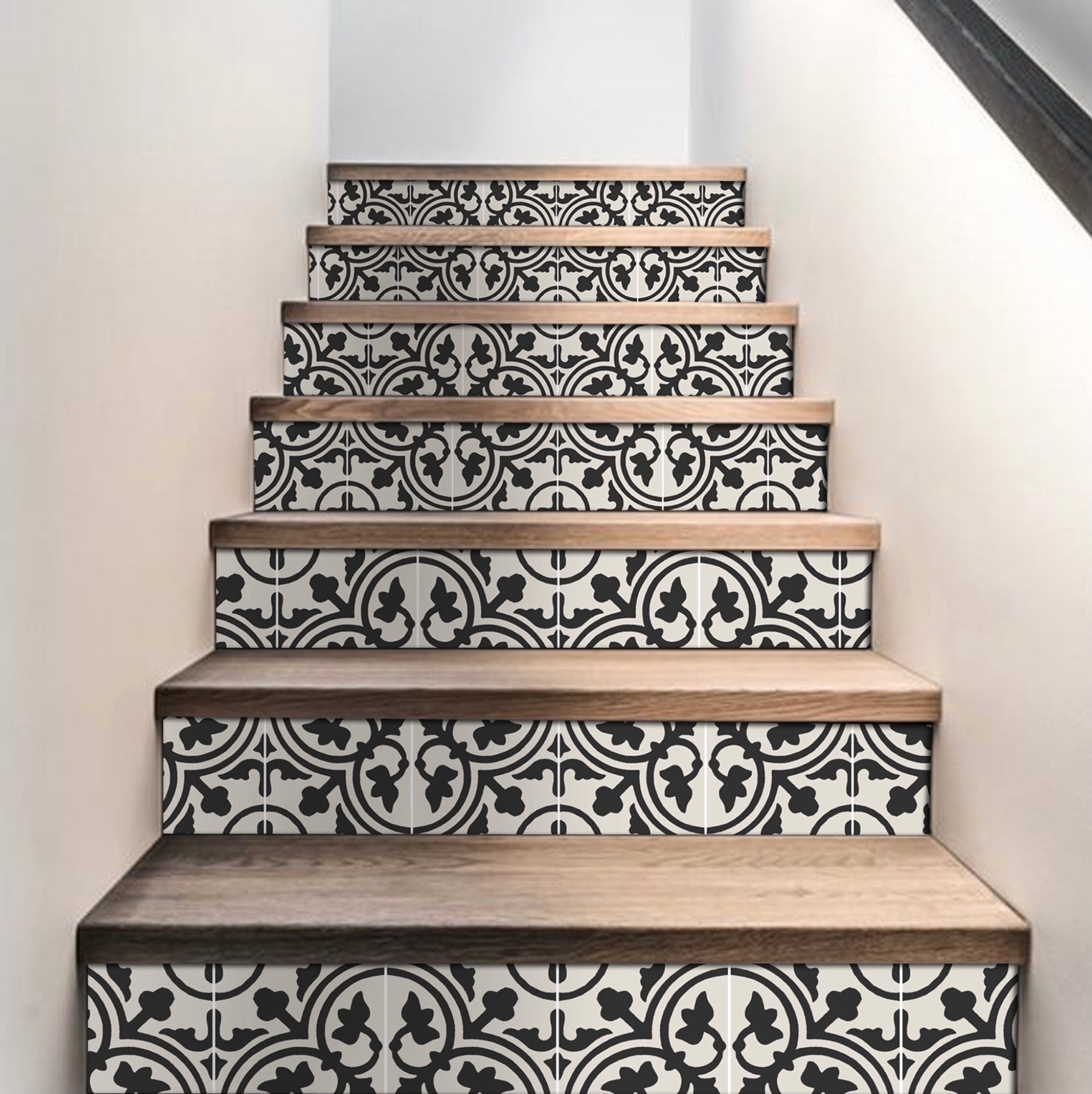 Trefle in Black Stair Riser Stickers