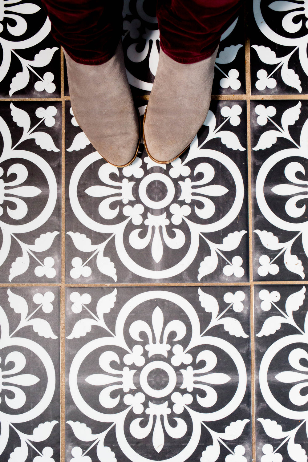 Powder Room Revamp with Quadrostyle Tile Stickers